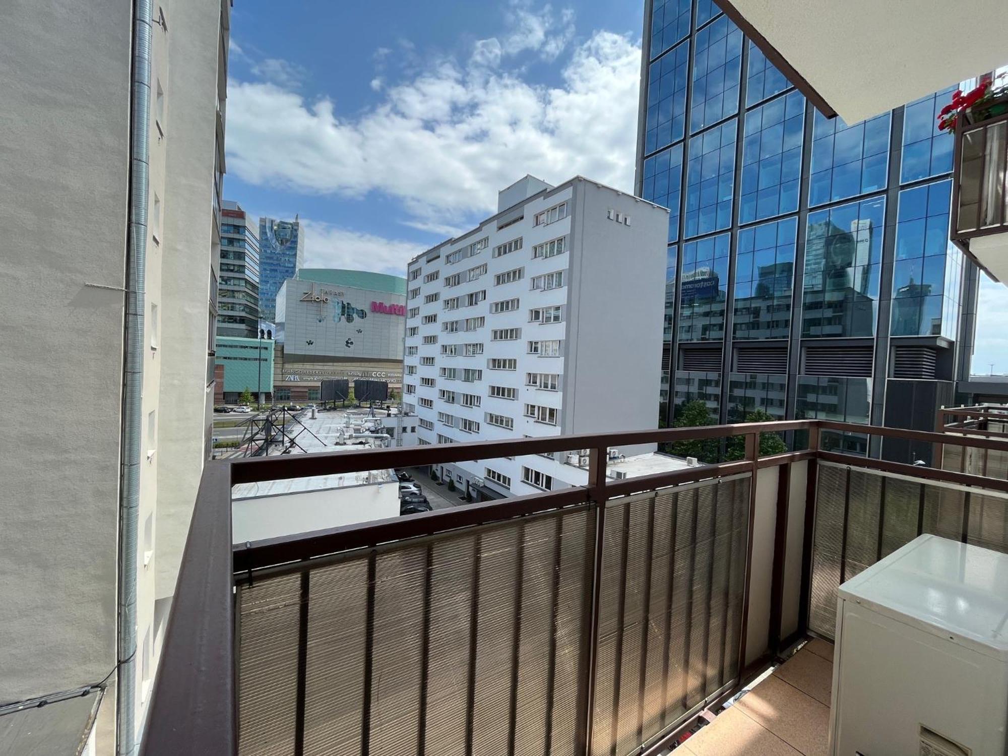 City Center Chmielna 100 바르샤바 외부 사진
