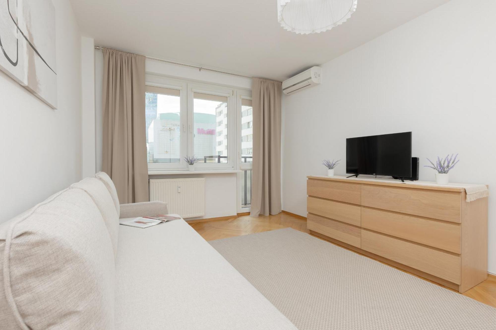 City Center Chmielna 100 바르샤바 외부 사진